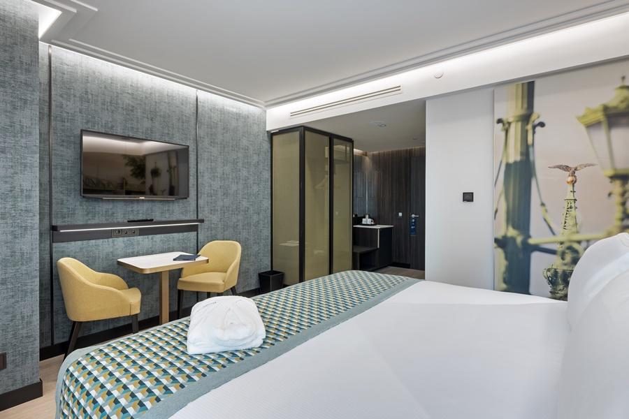 Eurostars Ambassador Hotel 4*